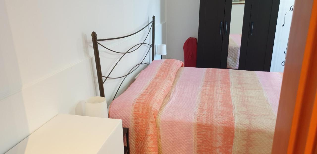 Casa Vacanza Etna Evergreen Βίλα Piedimonte Etneo Εξωτερικό φωτογραφία