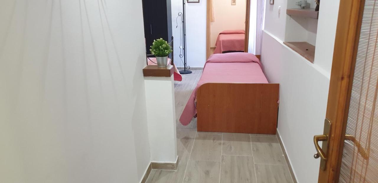 Casa Vacanza Etna Evergreen Βίλα Piedimonte Etneo Εξωτερικό φωτογραφία